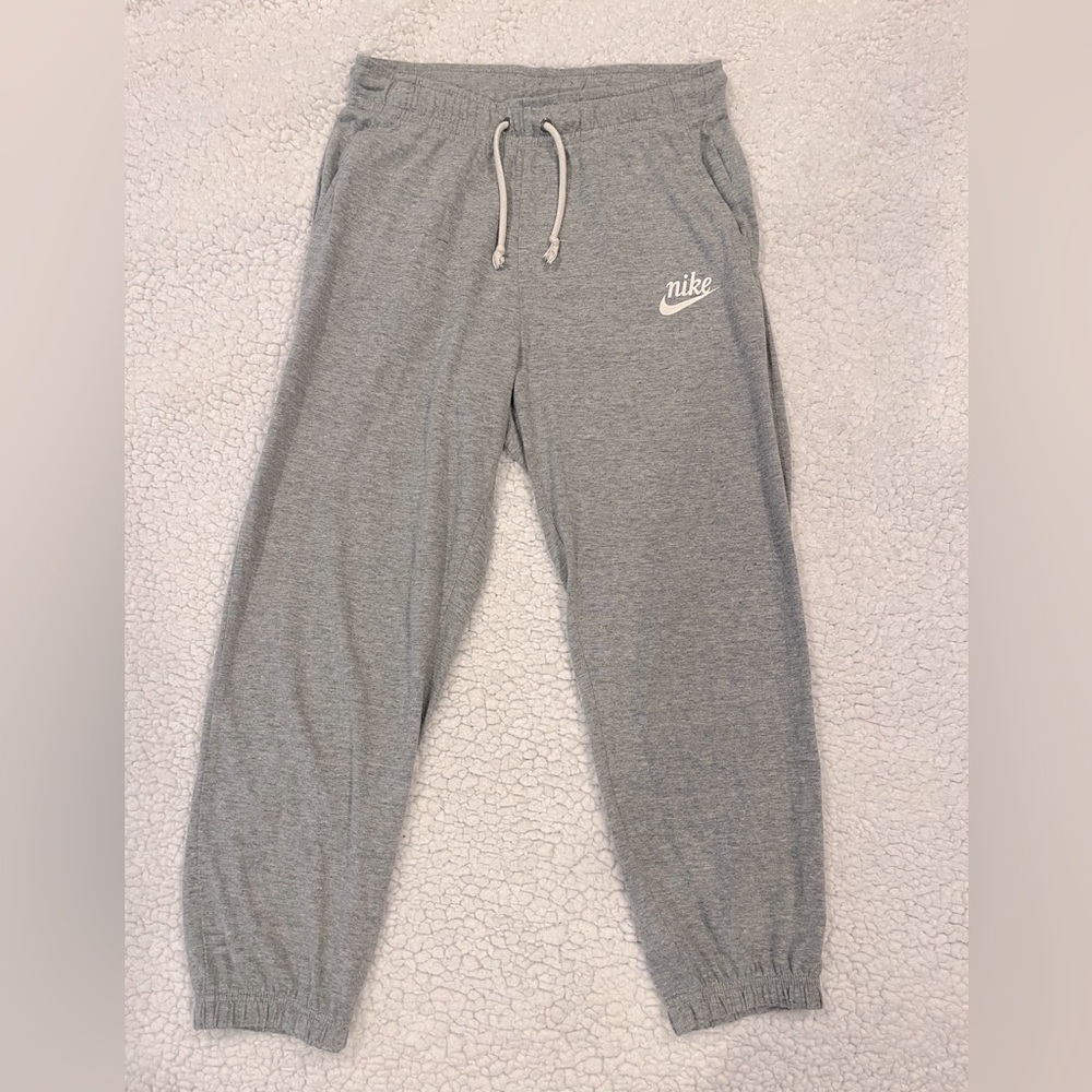 Nike Womens S Light Grey Sweatpants